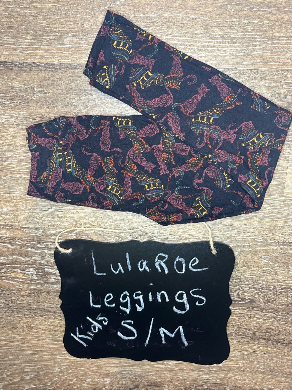 LuLaRoe Kids Black Burgundy Paisley Cat Leggings
